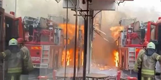 İstanbul Sarıyer'de büyük yangın!