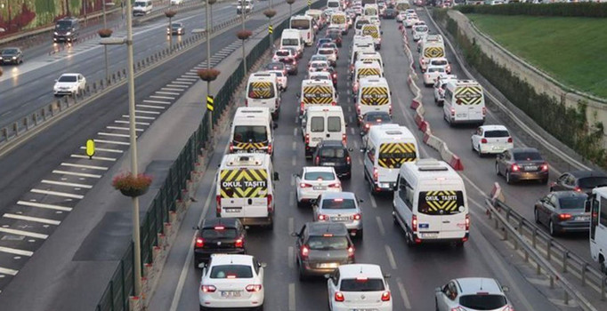 İstanbul Şişli'de bazı yollar trafiğe kapatıldı