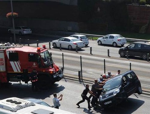 İstanbul trafiğini felç eden kaza