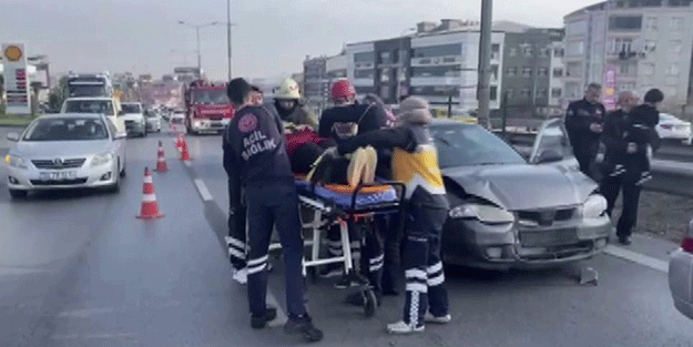 İstanbul trafiğini kilitleyen zincirleme kaza