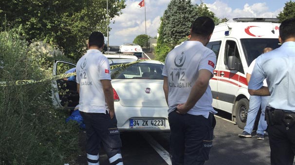 İstanbul Üsküdar'da korkunç olay! Şoför koltuğundan sarktığını görünce...