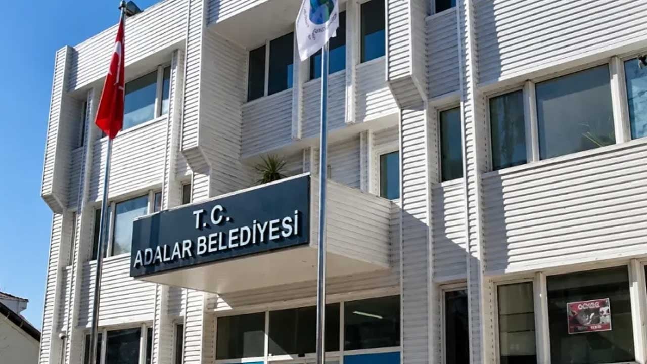 İstanbul Valiliği'nden Adalar Belediyesi açıklaması