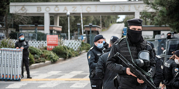 İstanbul Valiliği'nden açıklama! Gözaltına alınan 101 şüpheli öğrenci değil