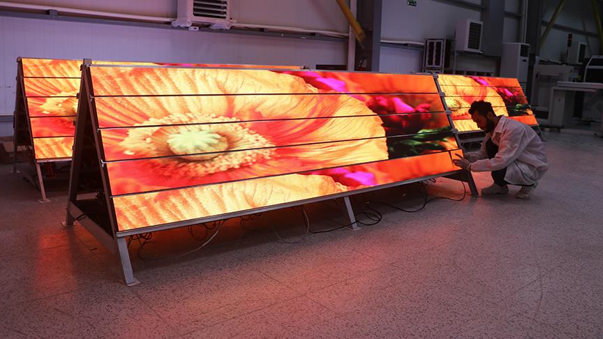 İstanbul Yeni Havalimanı'nın LED ekranları Amasya'dan