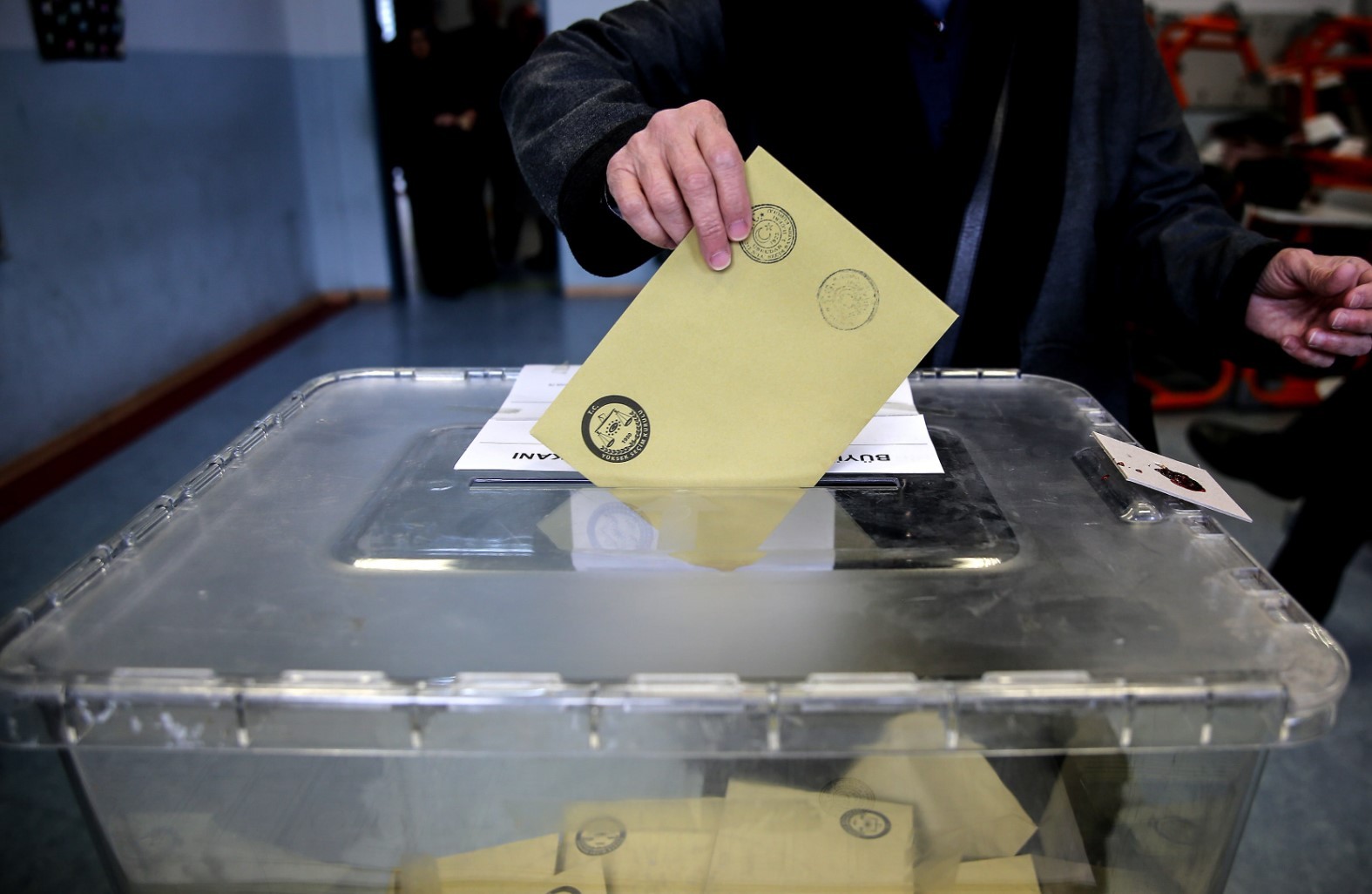 İstanbul yerel seçim anketi açıklandı! CHP şoka girecek