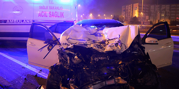 İstanbul-Zeytinburnu D-100 yan yolda trafik kazası! 1 ağır 4 yaralı