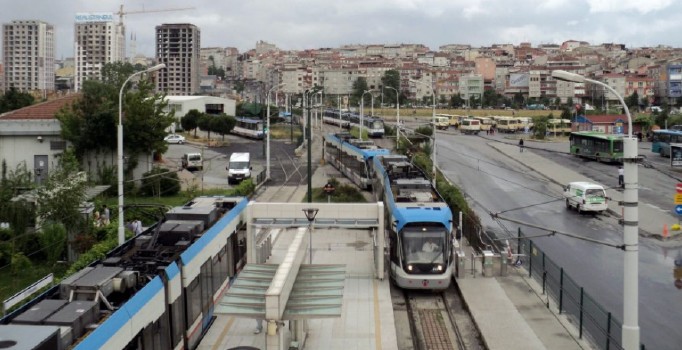 İstanbul Zeytinburnu tramvay hattı yerin altına alınıyor