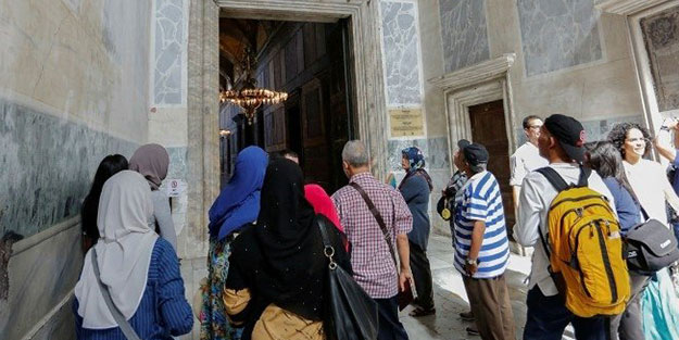 İstanbul'a gelen turist sayısı, nüfus sayısını geçecek