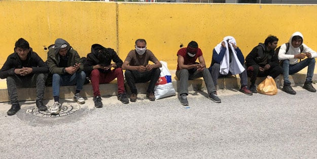İstanbul'a geliyorlardı... Özel harekat yakaladı