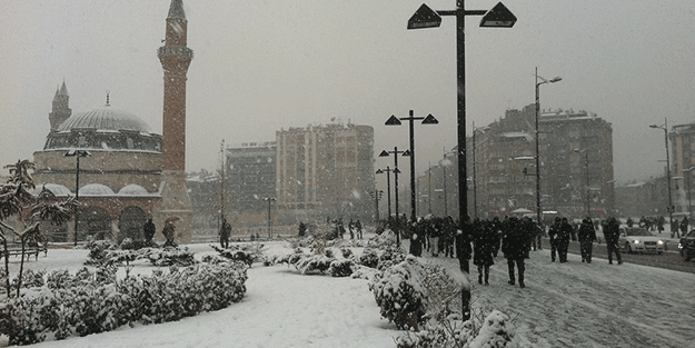 İstanbul'a İzlanda kışı geliyor
