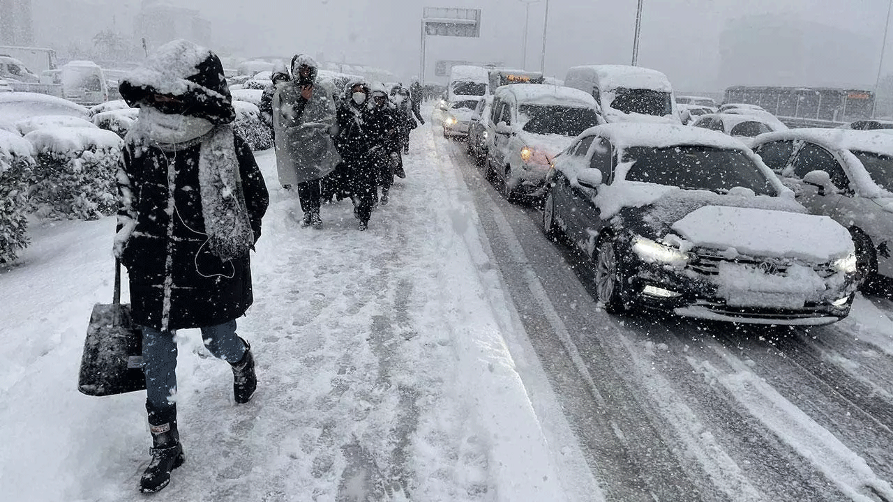 İstanbul'a kar geliyor! 2 gün etkili olacak