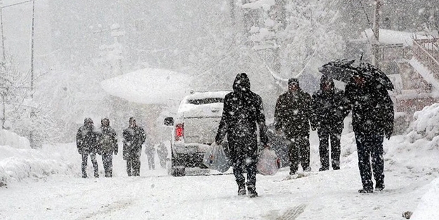 İstanbul'a kar geliyor! Tarih verildi