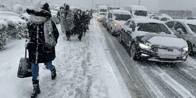 İstanbul'a kar geliyor! Tarih verildi