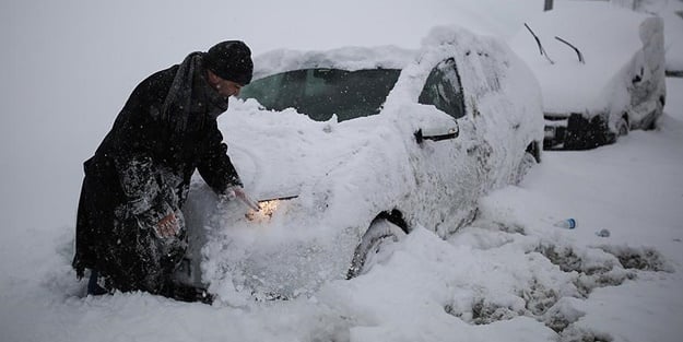 İstanbul'a kar geliyor! Uzman isim 