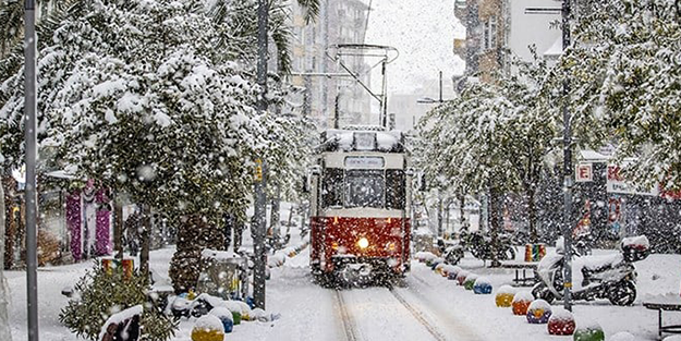İstanbul'a kar yağışı için herkes nefesini tuttu! Uzman isim 'geliyor' diyerek tarih verdi