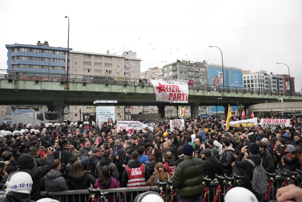 İstanbul’da 1 Mayıs bilançosu: Yüzlerce marjinal provokatör paketlendi