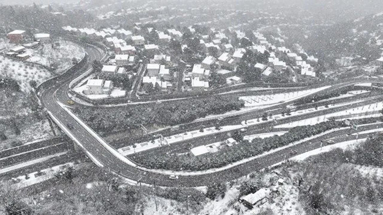 İstanbul'da 3 ilçede okullar tatil edildi