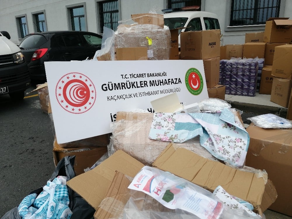 İstanbul’da 554 bin 170 adet tıbbi maske ele geçirildi 