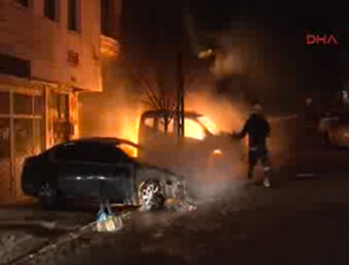 İstanbul'da 7 araç kundaklandı