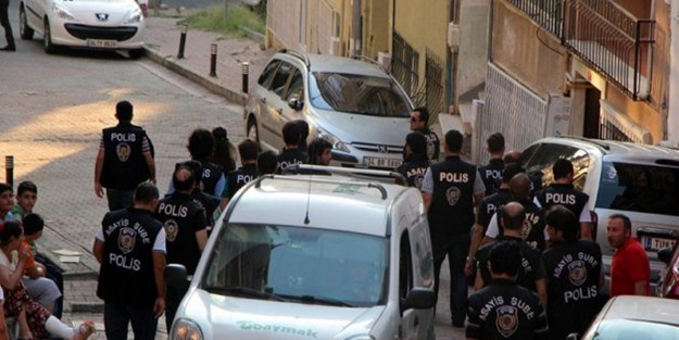İstanbul'da 700 polisle dev operasyon! - Foto Haber