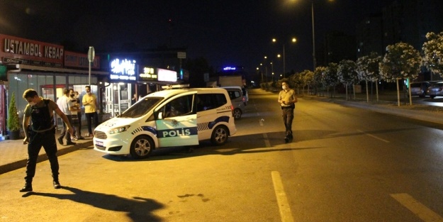 İstanbul'da akıllara durgunluk veren olay! Bekçiyi aracının kapısında sürükledi