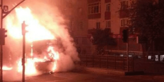 İstanbul’da araç kundaklayan 2 kişiye gözaltı