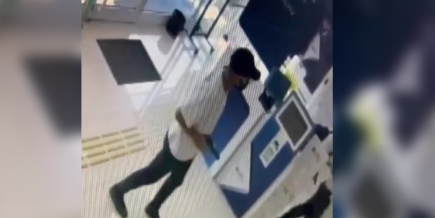 İstanbul'da banka soygunu! Panik dolu anlar böyle kaydedildi