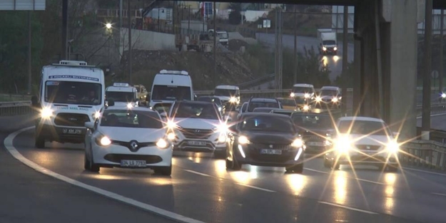 İstanbul’da bayram trafiği başladı