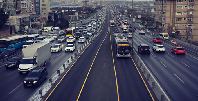 İstanbul'da bazı yollar trafiğe kapatılacak