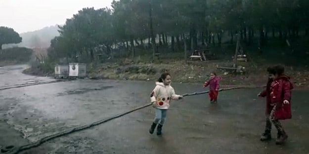 İstanbul'da beklenen kar yağışı başladı