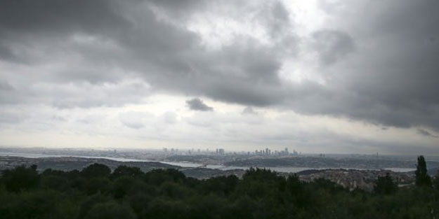 İstanbul'da beklenen yağış başladı!