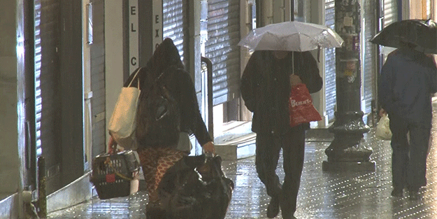 İstanbul'da beklenen yağış başladı