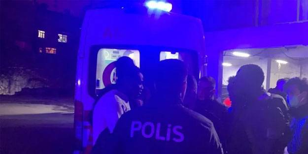 İstanbul'da bir bina kavga sonrası ateşe verildi