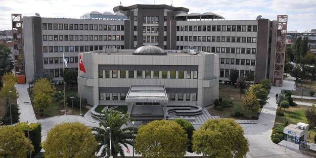 İstanbul'da bir rezalet daha! CHP’li belediyeden KHK’lılara 18 bin diğer çalışanlara 8 bin 500 maaş