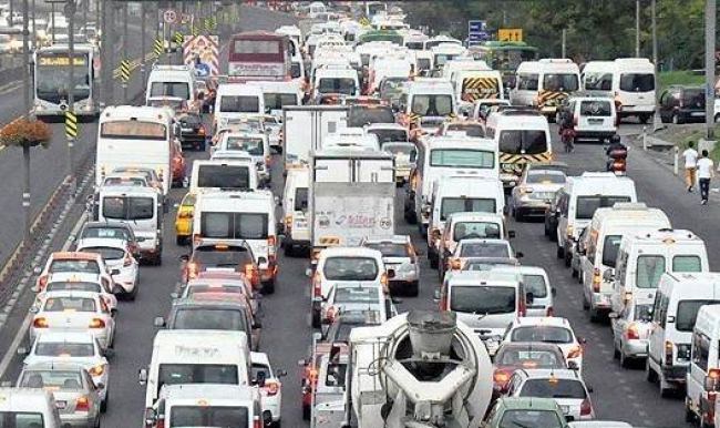 İstanbul'da bu gün yola çıkacaklara önemli uyarı!