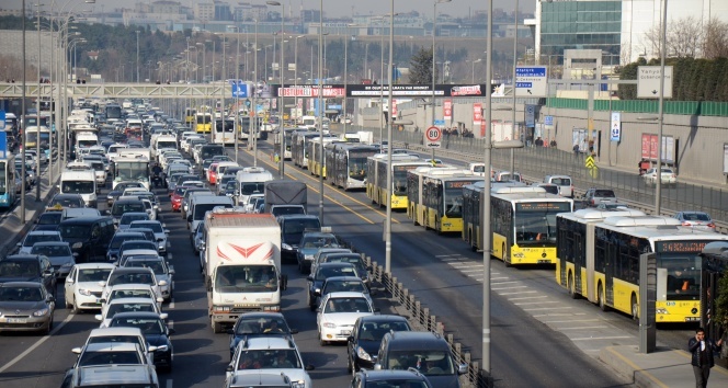 İstanbul'da bu yollar 24 Mayıs'a kadar trafiğe kapalı