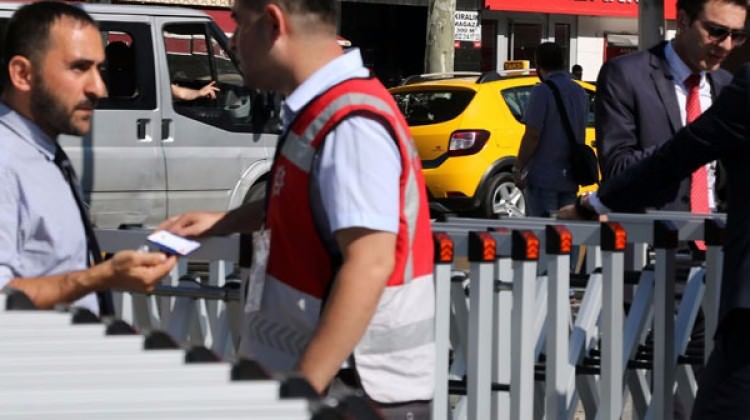 İstanbul'da bu yollar trafiğe kapatıldı