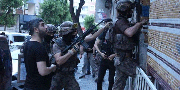 İstanbul'da büyük operasyon! 106 kişi yakalandı