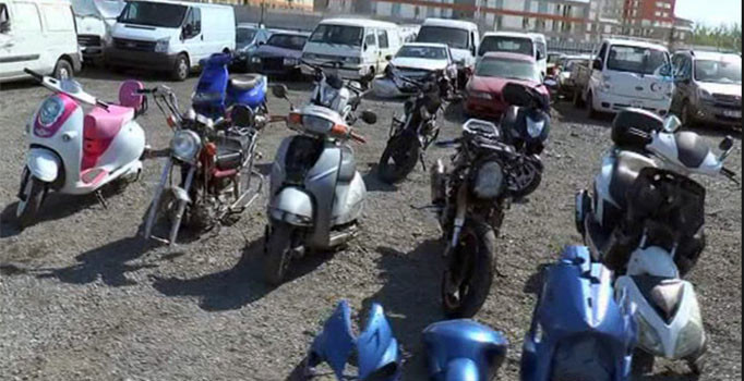 İstanbul’da çalınan motosiklet 3 yıl sonra otoparkta çıktı