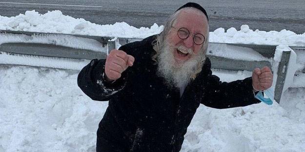 İstanbul'da camiye sığınan İsrailli haham yaşadıklarını anlattı