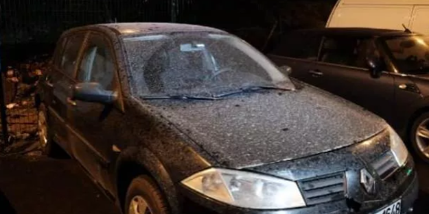 İstanbul'da çamur yağdı, sürücüler soluğu orada aldı