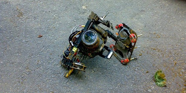 İstanbul'da cenazeye İHA düştü