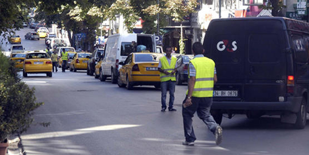İstanbul'da değnekçi terörü!