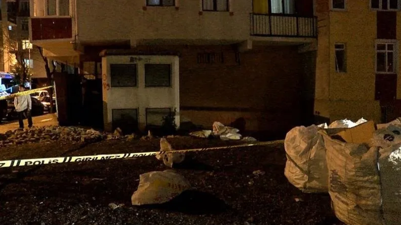 İstanbul’da dehşet: Boş arsada oyun oynayan çocuklar, bebek cesedi buldu
