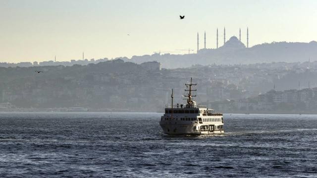 İstanbul'da deniz ulaşımına hava engeli