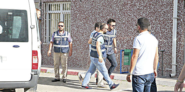 İstanbul’da dev FETÖ operasyonu