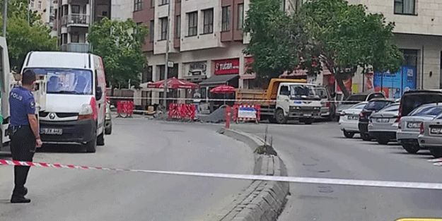 İstanbul’da doğal gaz borusu patladı! Cadde trafiğe kapatıldı