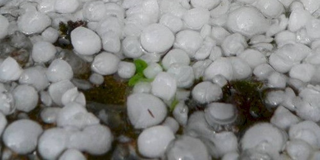 İstanbul'da dolu yağışı