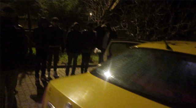 İstanbul'da dört kişilik taksiden 9 mülteci çıktı