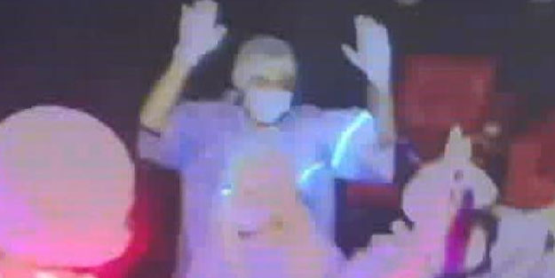 İstanbul'da eğlence partisi operasyonu!